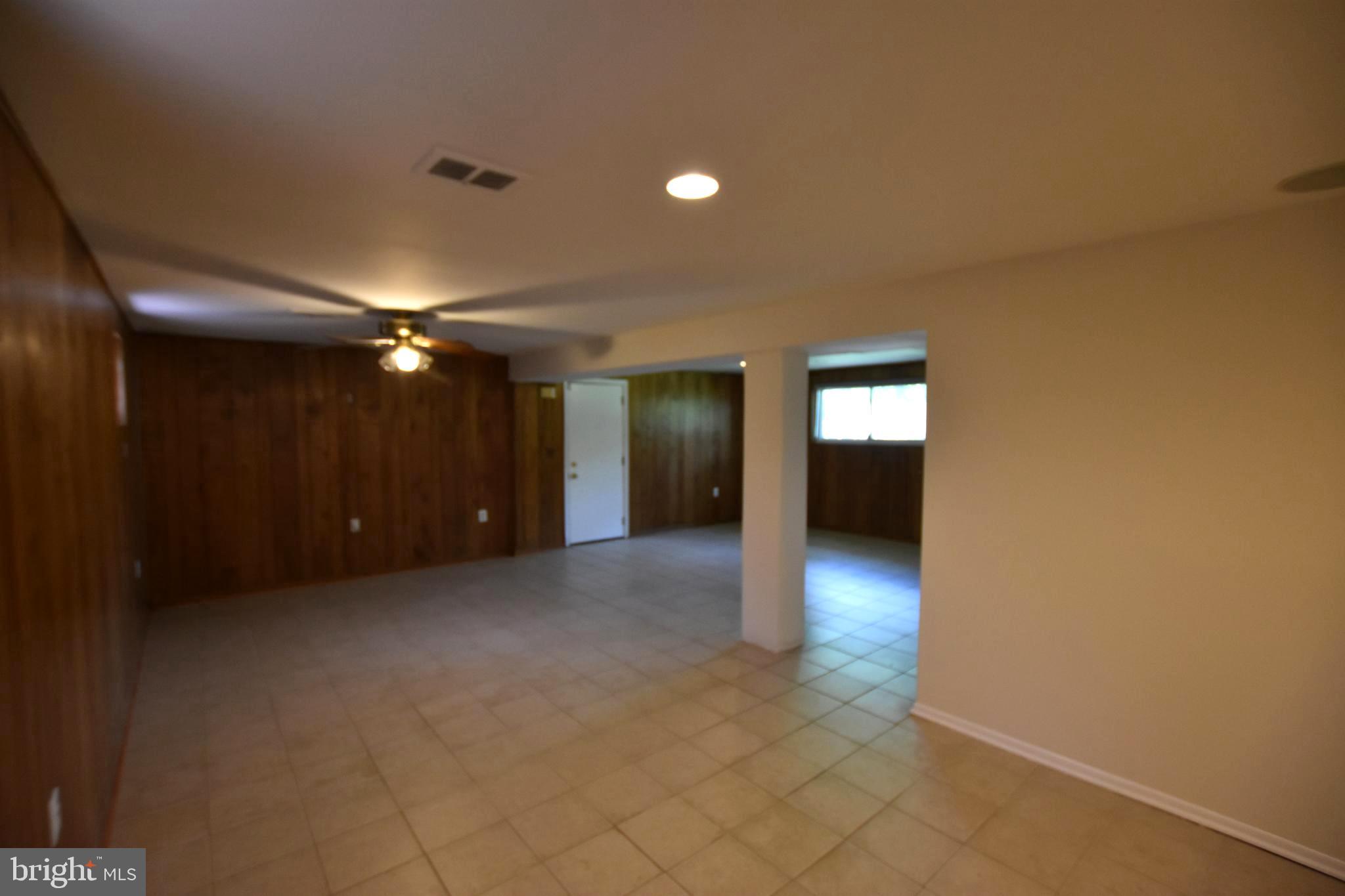 4015 Heathfield Road Rockville, MD 20853 - Photo 17 of 26