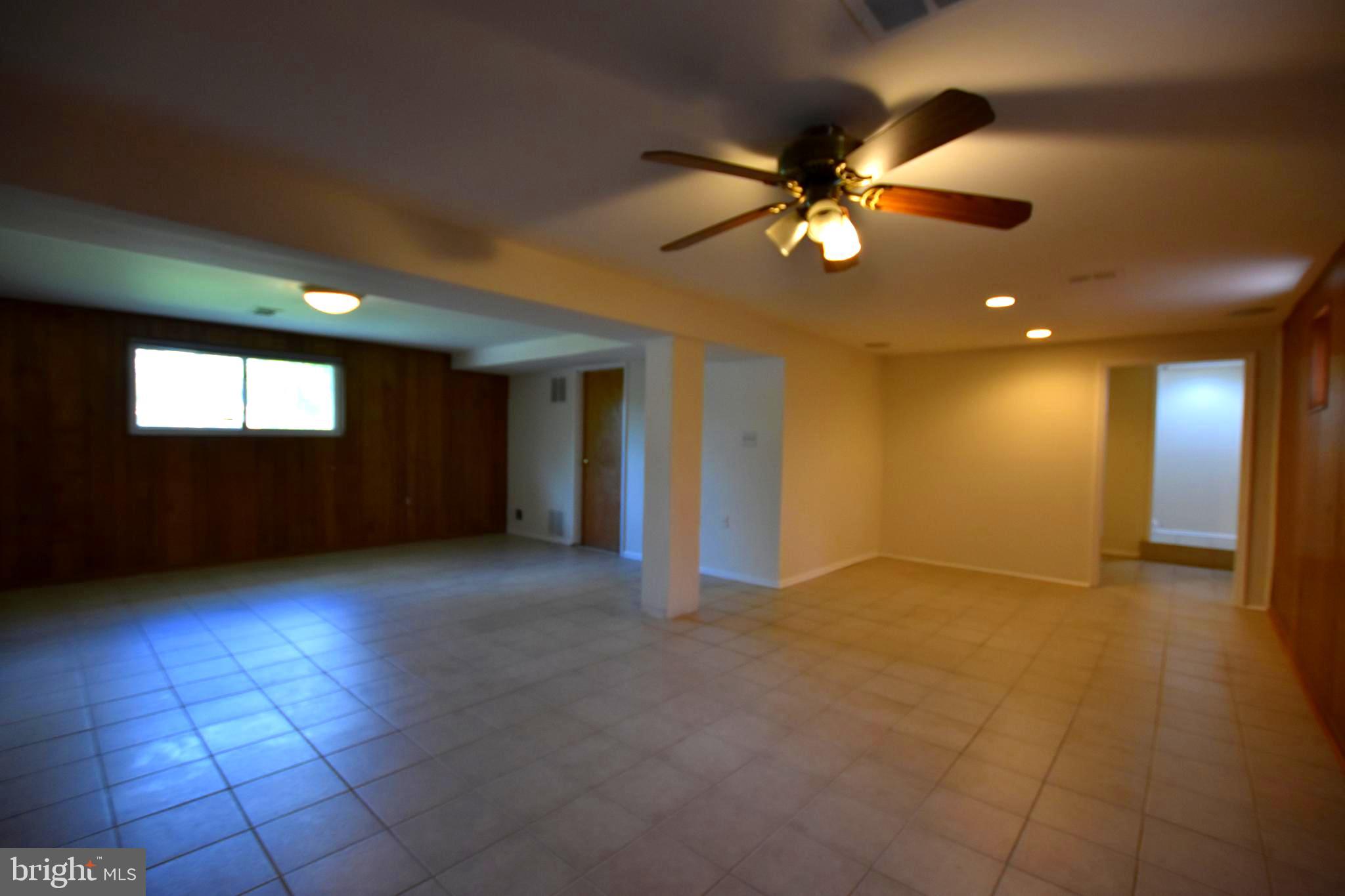 4015 Heathfield Road Rockville, MD 20853 - Photo 18 of 26