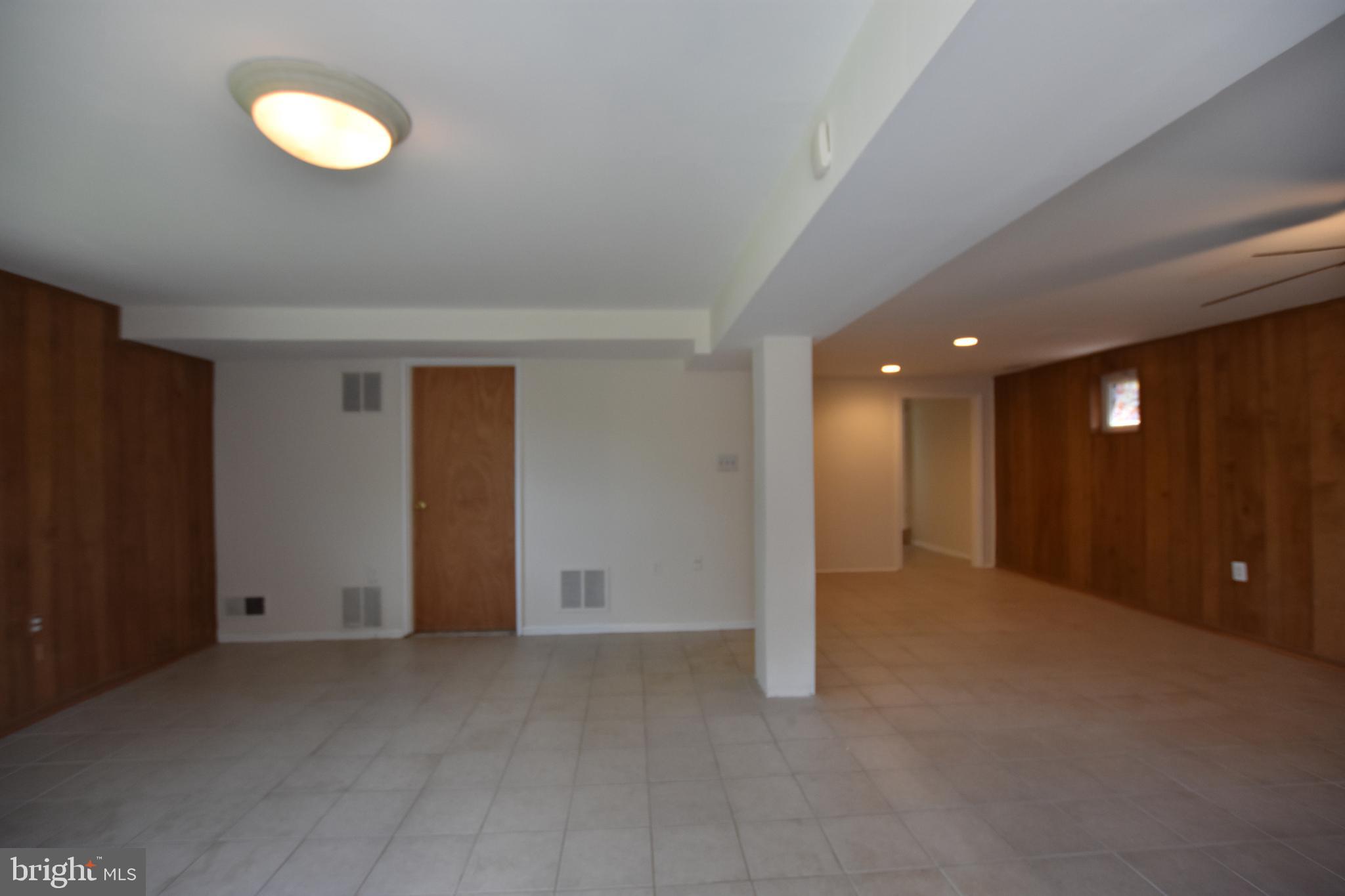 4015 Heathfield Road Rockville, MD 20853 - Photo 19 of 26