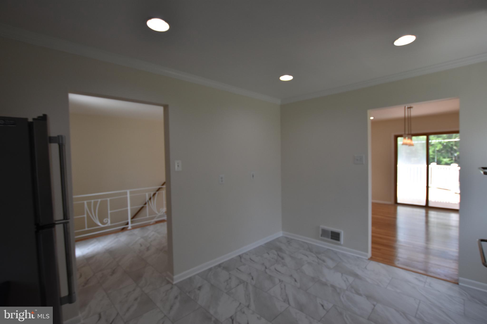 4015 Heathfield Road Rockville, MD 20853 - Photo 9 of 26