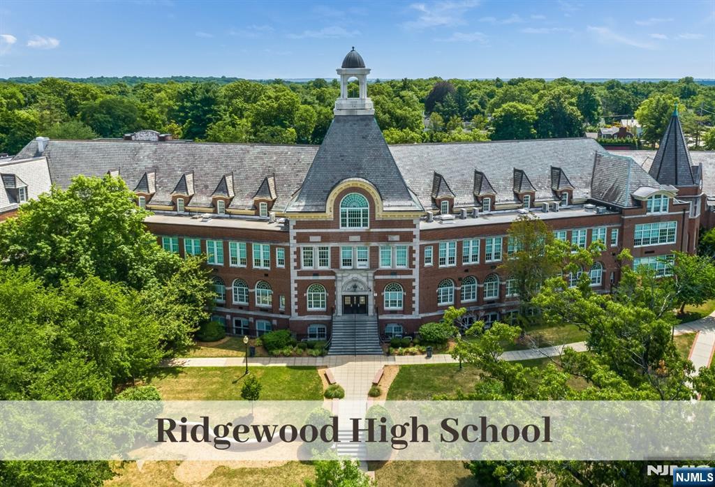446 Upper Boulevard Ridgewood, NJ 07450 - Photo 47 of 48 a view of a house with a garden