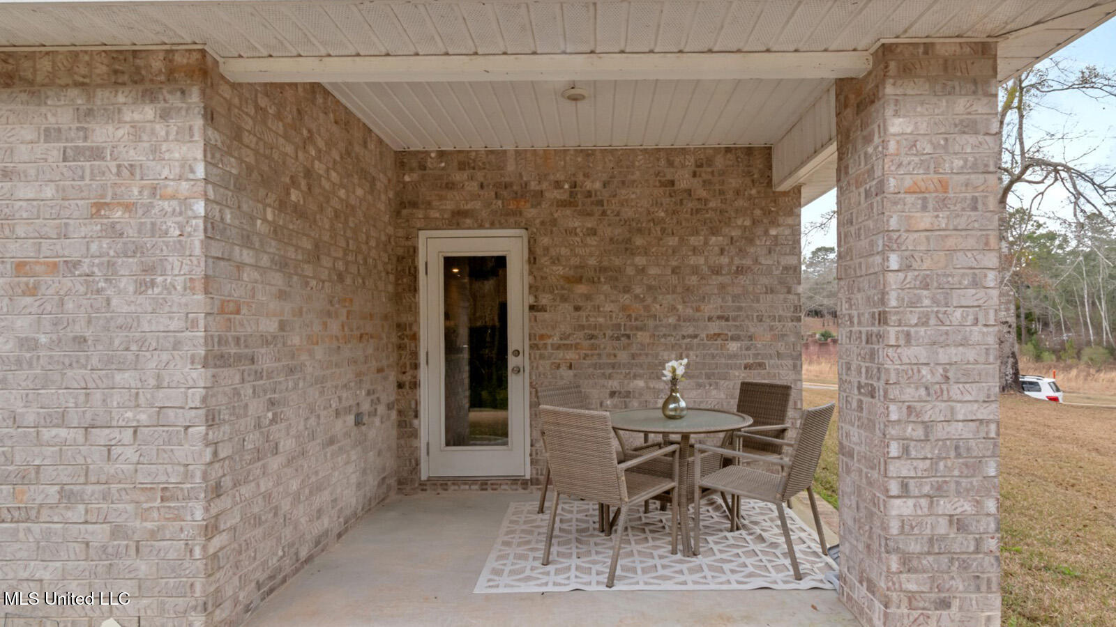 15965 Blue Rdg Drive Gulfport, MS 39503 - Photo 28 of 32 Back Porch