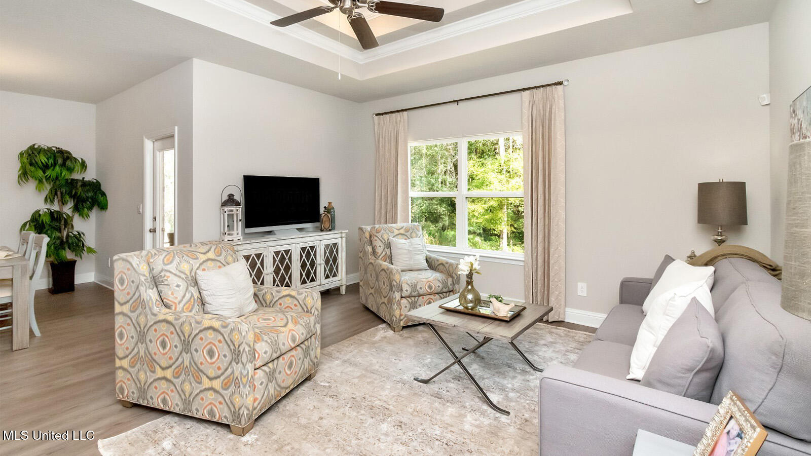 15965 Blue Rdg Drive Gulfport, MS 39503 - Photo 7 of 32 Living Area