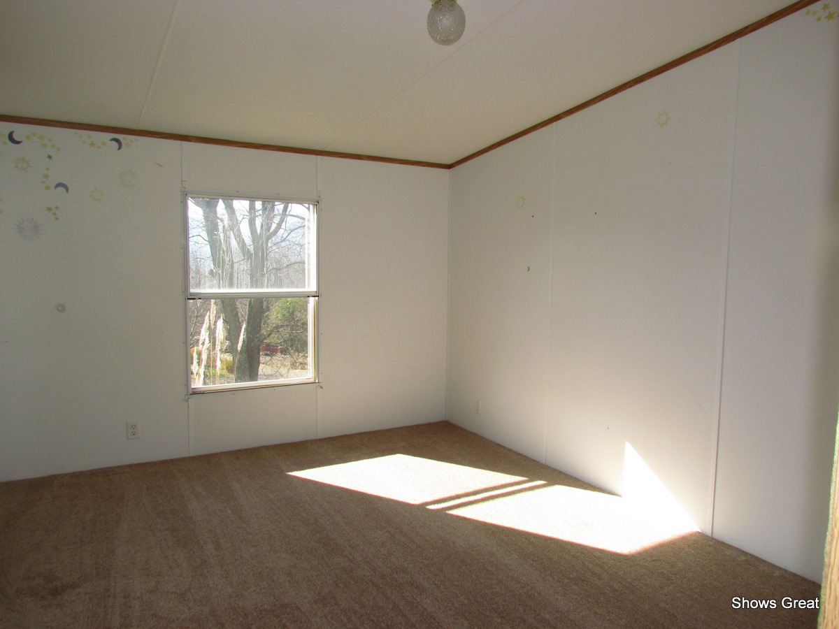 4714 Wade Road Roanoke, VA 24018 - Photo 14 of 16