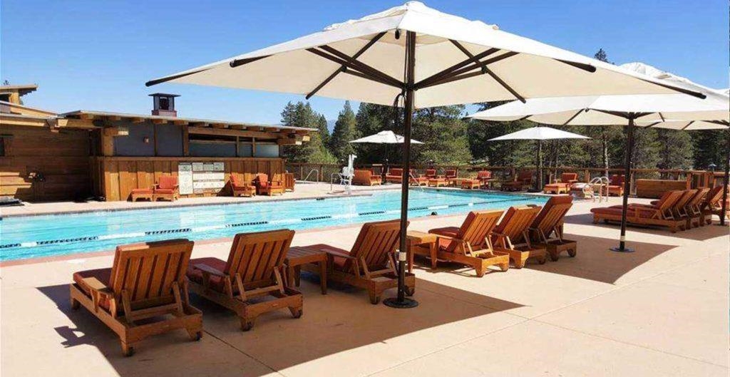 11670 Bottcher Loop Truckee, CA 96161 - Photo 5 of 8