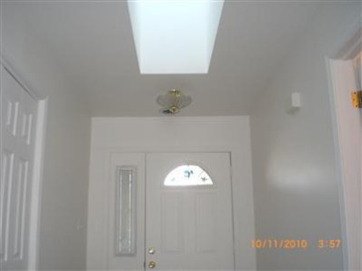 935 B Easy Street Crown Point, IN 46307 - Photo 3 of 10 398x298