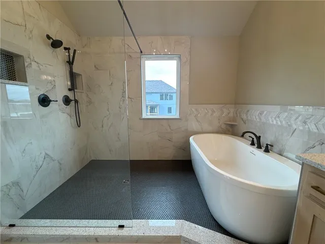 $739,900 | 18220 Northwest Iris Court, Platte City, MO 64079