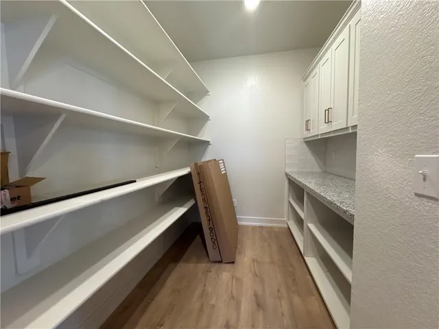 $739,900 | 18220 Northwest Iris Court, Platte City, MO 64079