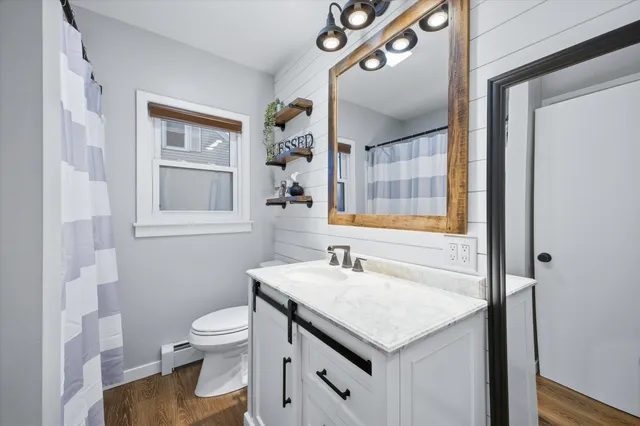 $284,900 | 511 Jackson Street, Little Chute, WI 54140