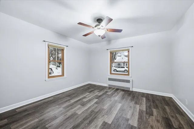 $284,900 | 511 Jackson Street, Little Chute, WI 54140