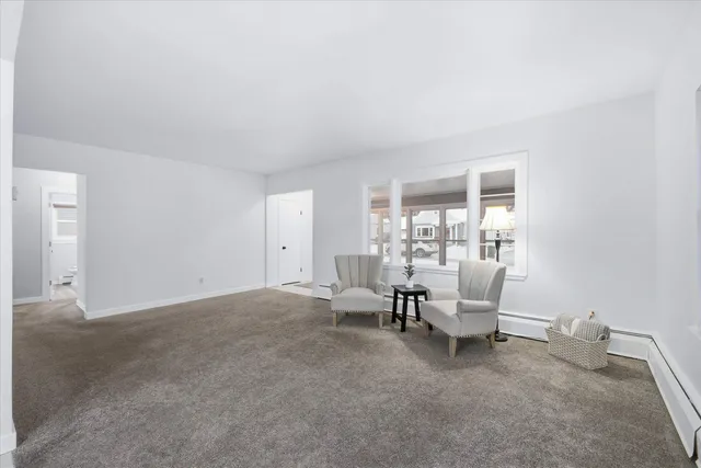 $284,900 | 511 Jackson Street, Little Chute, WI 54140