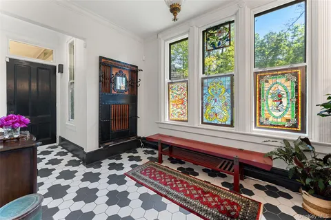 $2,200,000 | 12 C Clinton Avenue, Dobbs Ferry, NY 10522