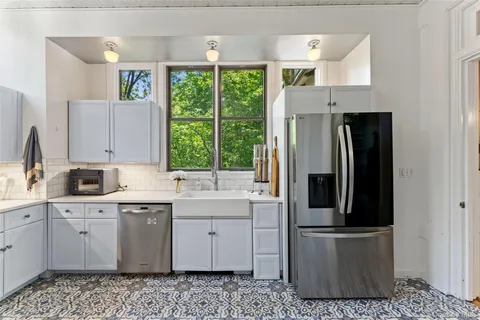 $2,200,000 | 12 C Clinton Avenue, Dobbs Ferry, NY 10522