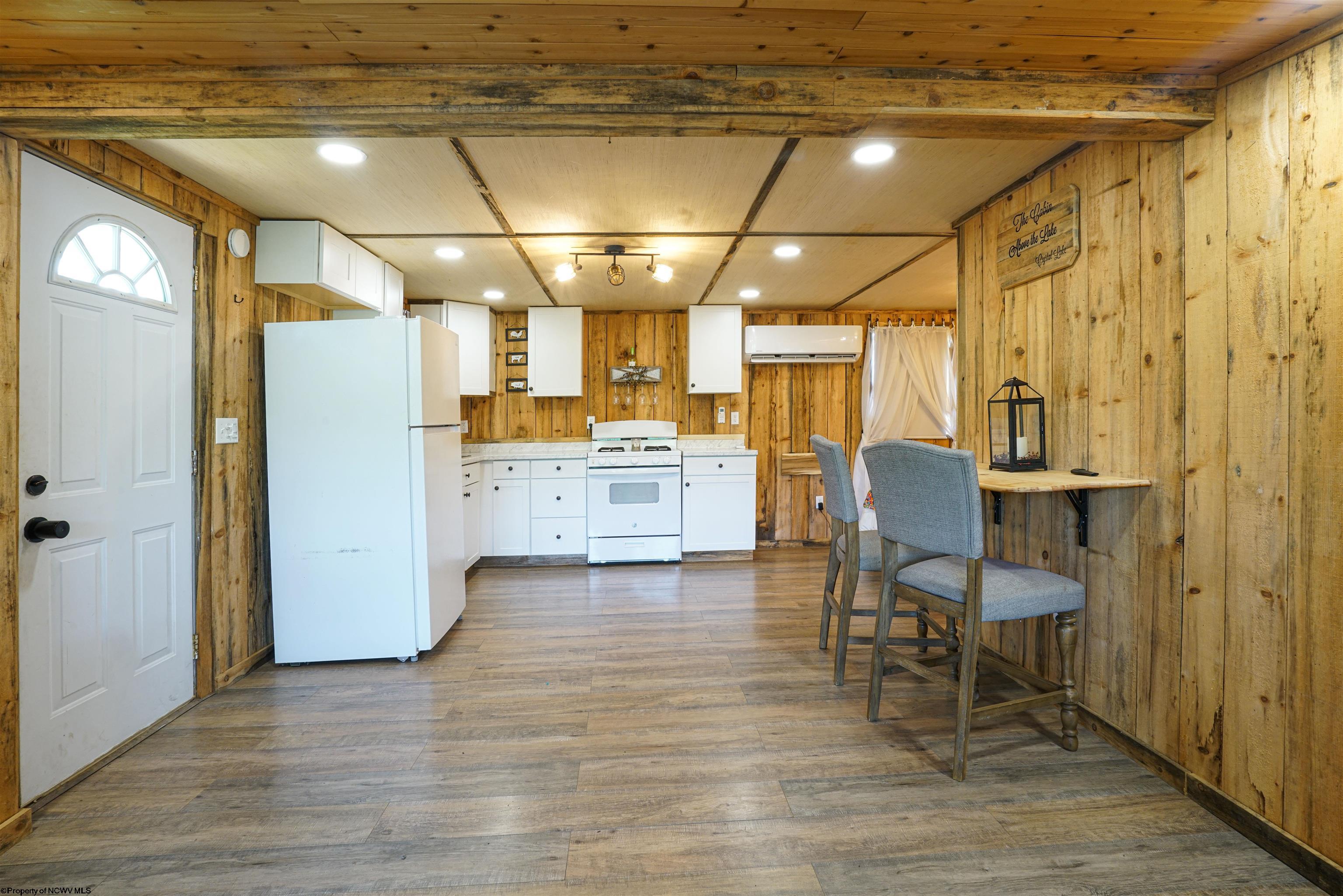 310 Crystal Lake Road West Union, WV 26456 - Photo 8 of 17 Gallery Image 8