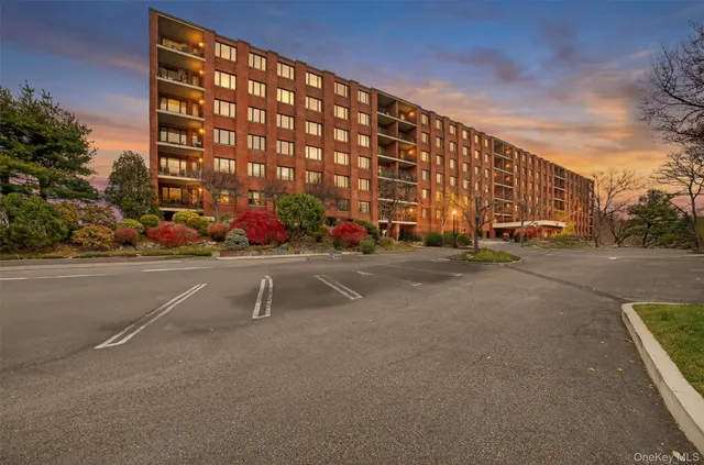 $279,000 | 16 Rockledge Avenue, Unit 5L2, Ossining, NY 10562