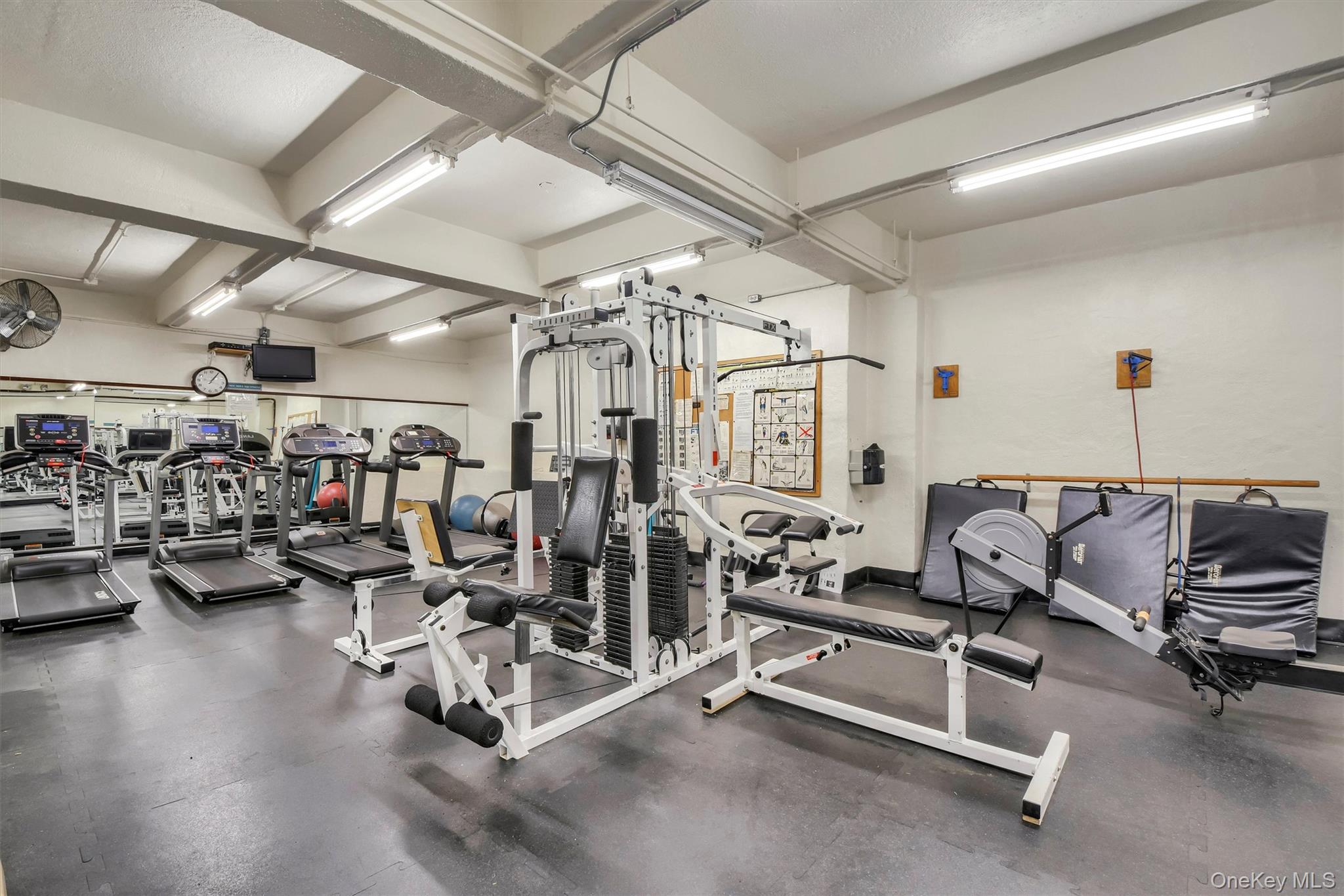 16 Rockledge Avenue, Unit 5L2 Ossining, NY 10562 - Photo 27 of 33 a view of a room with gym equipment