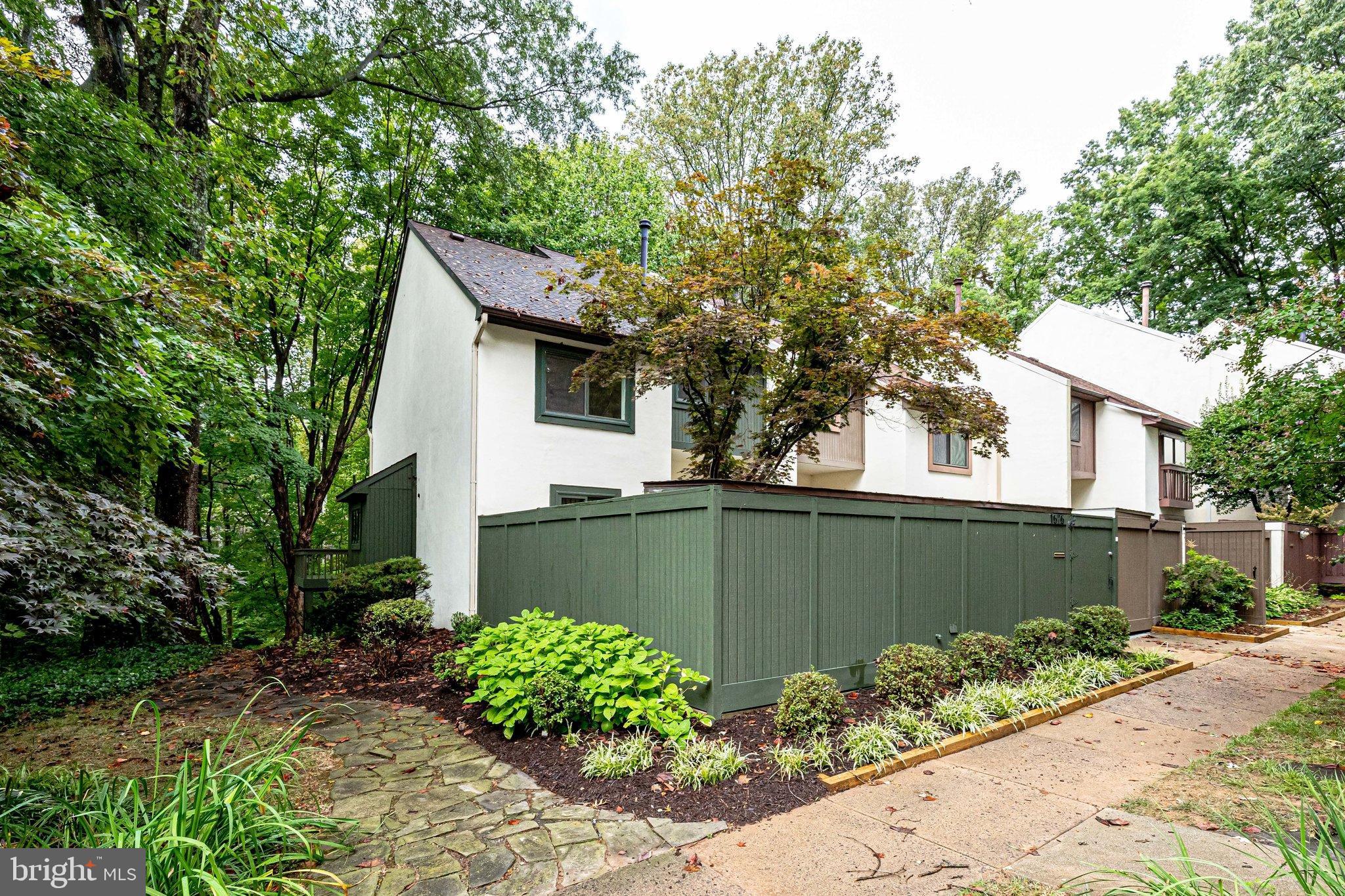 1575 Inlet Court, Reston, VA 20190 Compass