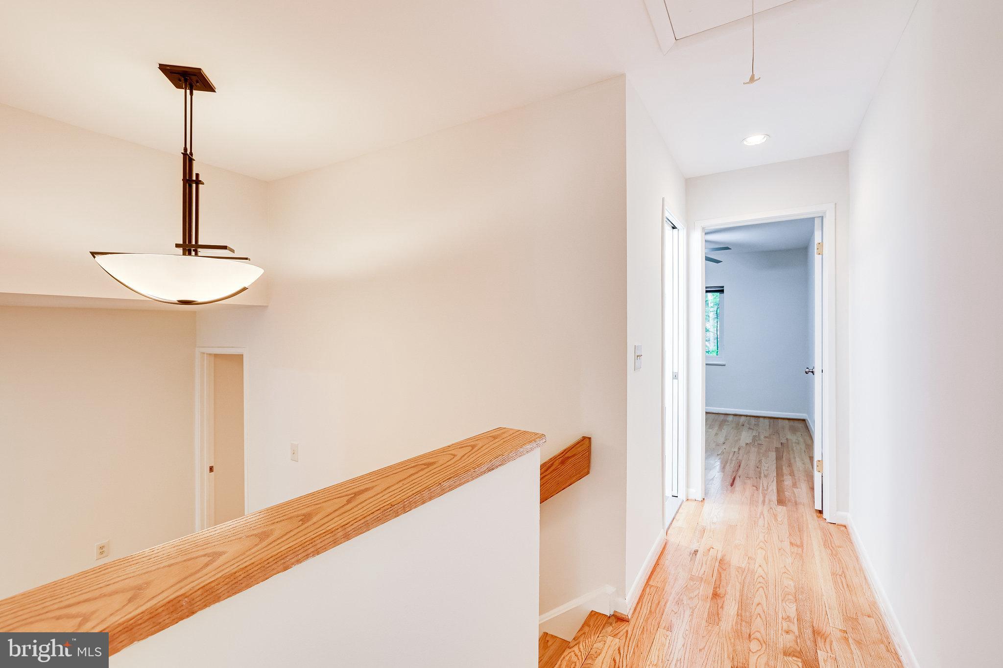 1575 Inlet Court Reston, VA 20190 - Photo 33 of 57 2nd Upper Hallway with Architectural Lighting