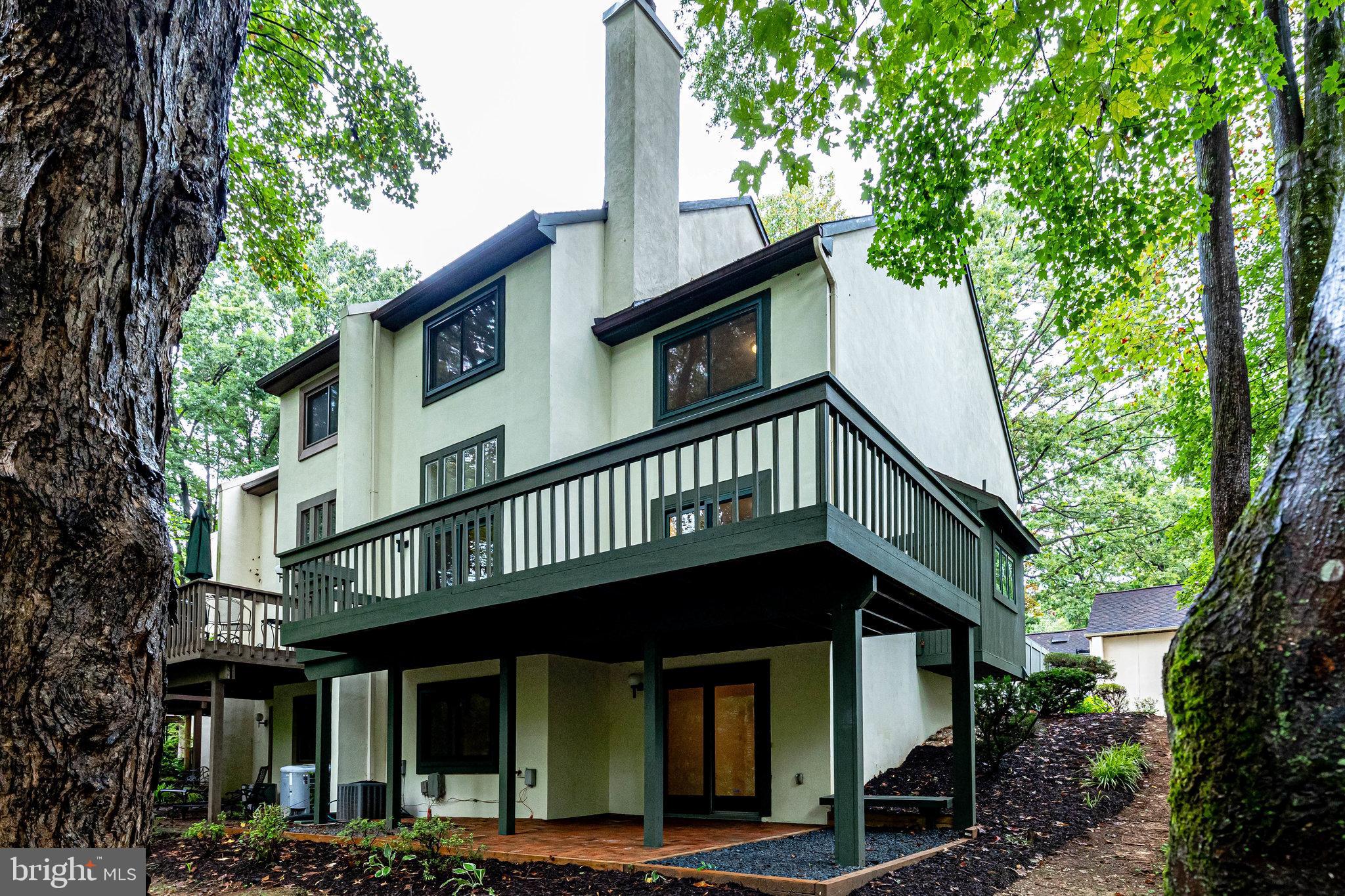 1575 Inlet Court Reston, VA 20190 - Photo 48 of 57 Backyard Exterior