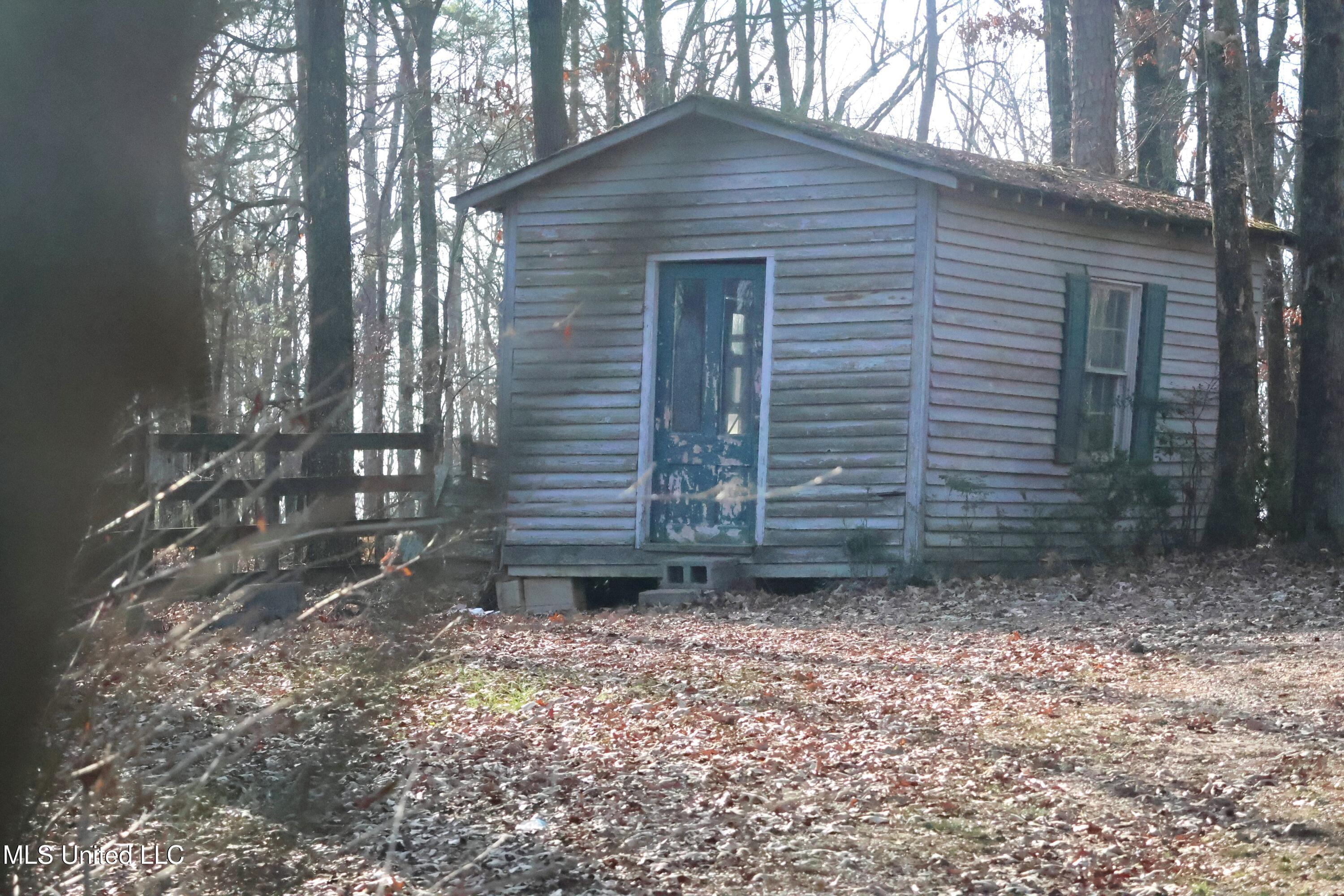 715 Wagner Street Water Valley, MS 38965 - Photo 26 of 30 IMG_0716