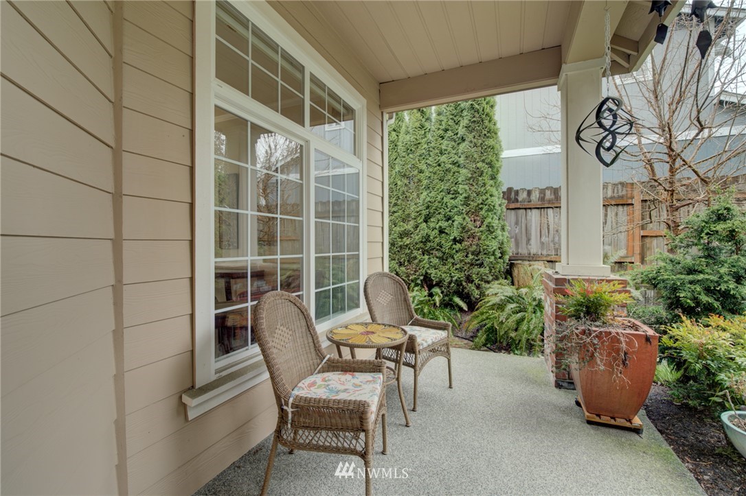 2929 188th Place Southeast Bothell, WA 98012 - Photo 2 of 27 Gallery Image 2