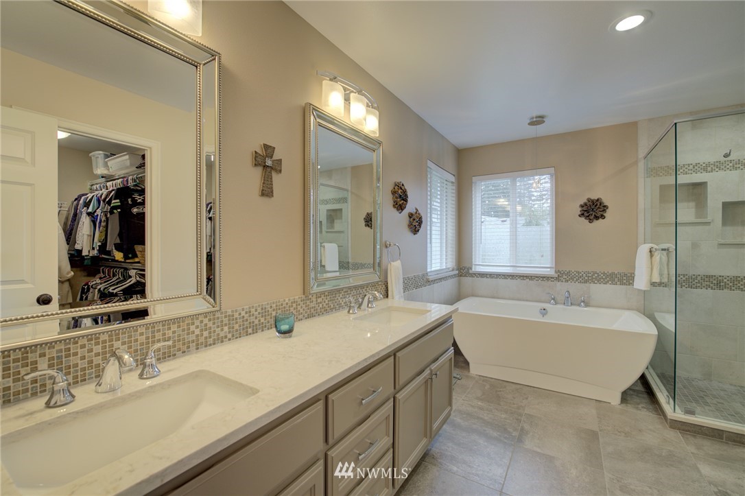 2929 188th Place Southeast Bothell, WA 98012 - Photo 17 of 27 Gallery Image 17