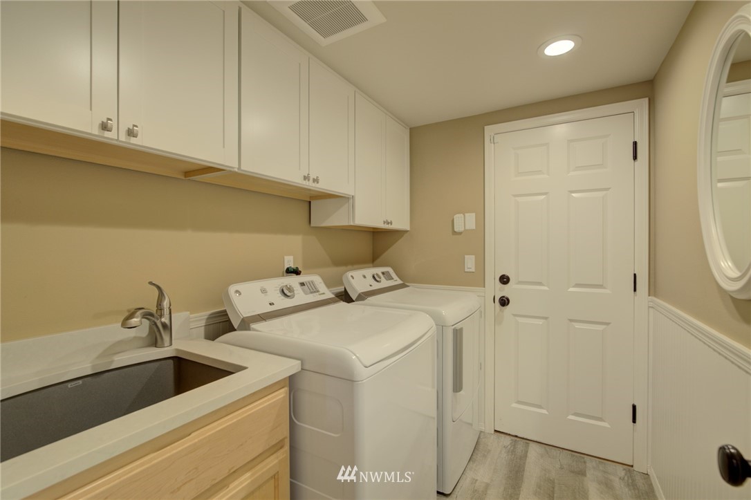 2929 188th Place Southeast Bothell, WA 98012 - Photo 25 of 27 Gallery Image 25