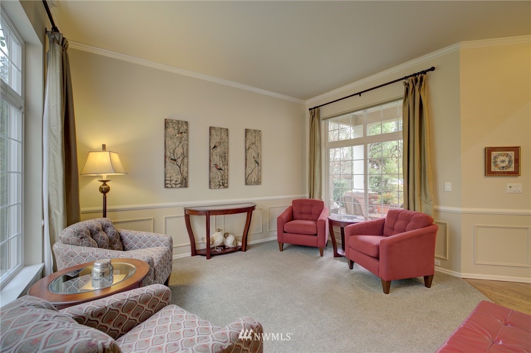 2929 188th Place Southeast Bothell, WA 98012 - Photo 5 of 27 Gallery Image 5