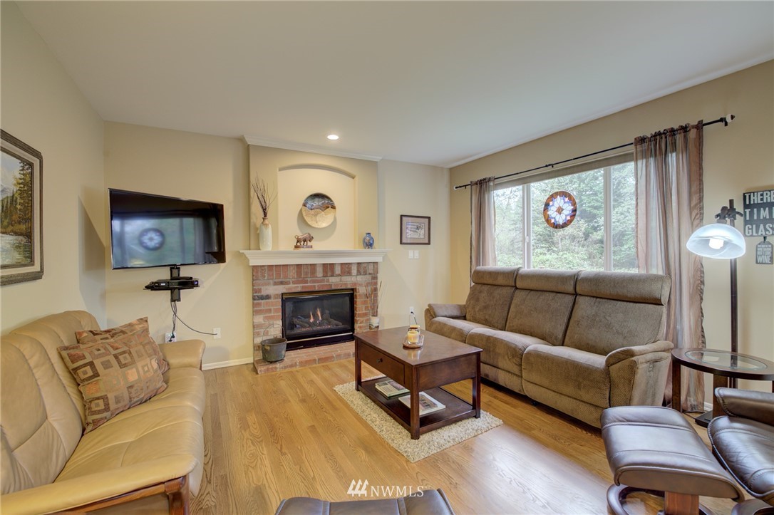 2929 188th Place Southeast Bothell, WA 98012 - Photo 7 of 27 Gallery Image 7