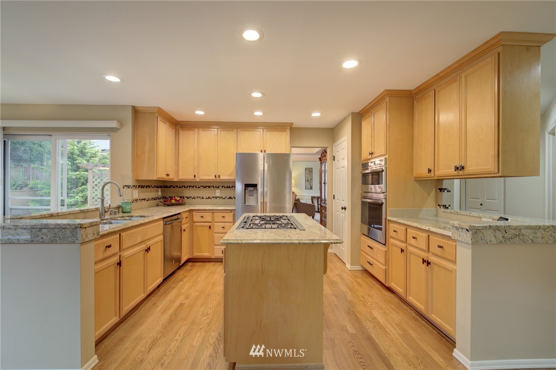 2929 188th Place Southeast Bothell, WA 98012 - Photo 10 of 27 Gallery Image 10