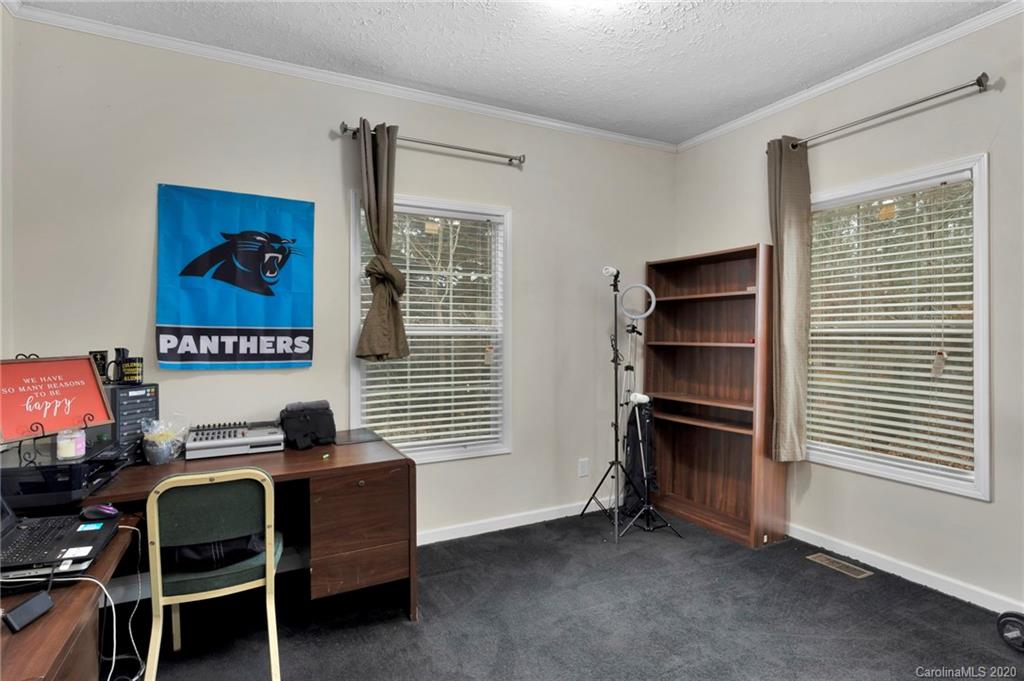 1790 Reservation Road, Unit 1 Rock Hill, SC 29730 - Photo 14 of 26 a livingroom with workspace and a window