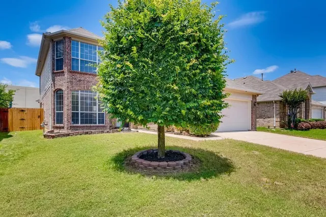 $2,550 | 9937 Appletree Way, Fort Worth, TX 76244