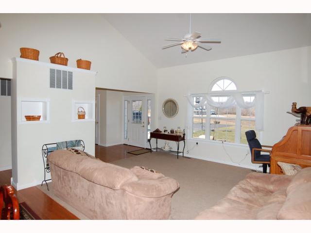 2859 Brand Road Cable, OH 43009 - Photo 4 of 18