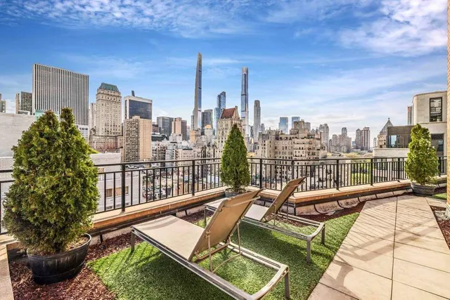 $645,000 | 27 East 65th Street, Unit 6E | Lenox Hill