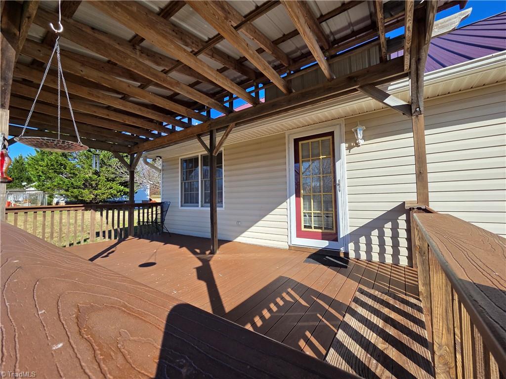 1545 Bradley Road Pinnacle, NC 27043 - Photo 17 of 20 Gallery Image 17