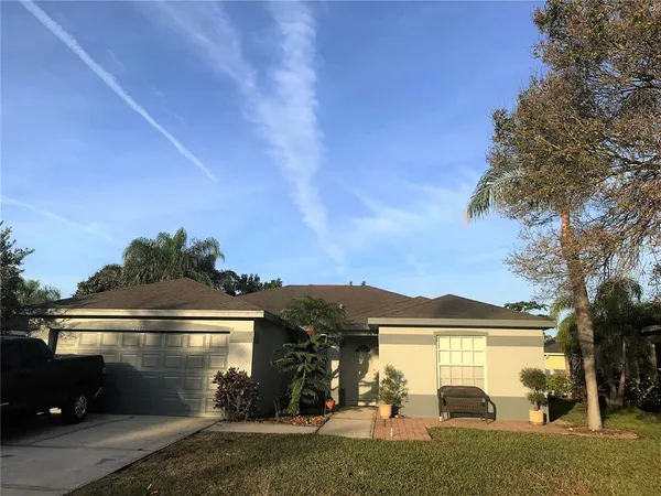 $3,500 | 5010 44th Street West, Bradenton, FL 34210