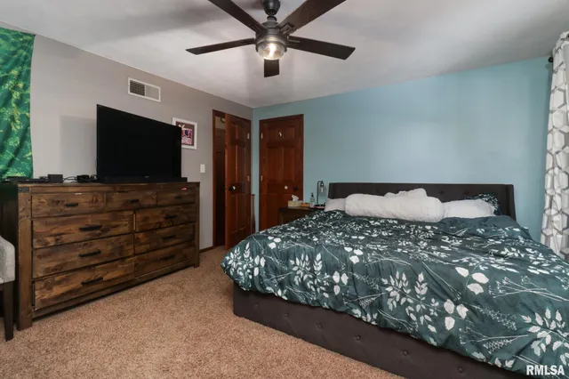 $247,000 | 207 Heritage Court, Delavan, IL 61734