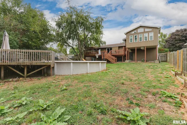 $247,000 | 207 Heritage Court, Delavan, IL 61734