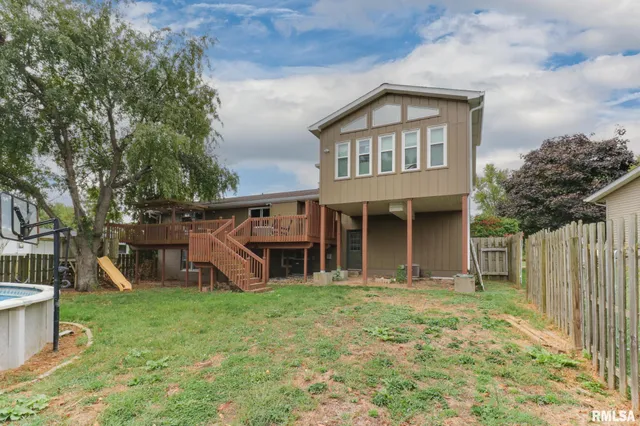 $247,000 | 207 Heritage Court, Delavan, IL 61734