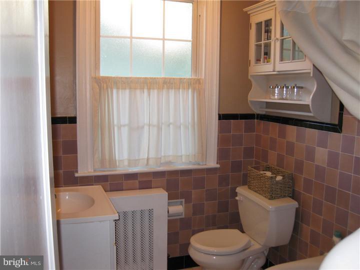 2914 Morris Road Ardmore, PA 19003 - Photo 17 of 22 Bathroom