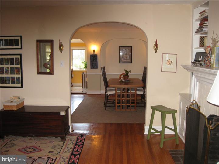 2914 Morris Road Ardmore, PA 19003 - Photo 4 of 22 Living Room