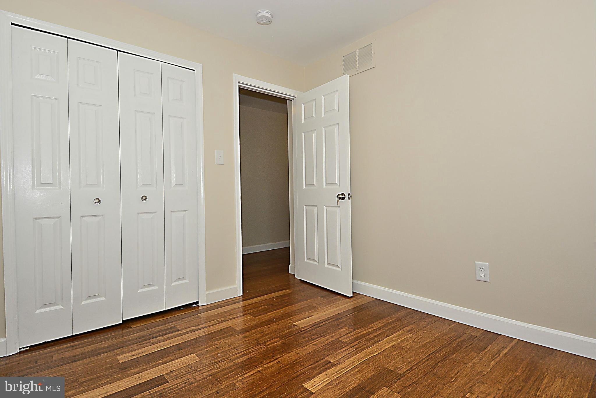 445 Magothy Bridge Road Pasadena, MD 21122 - Photo 22 of 30 Bedroom