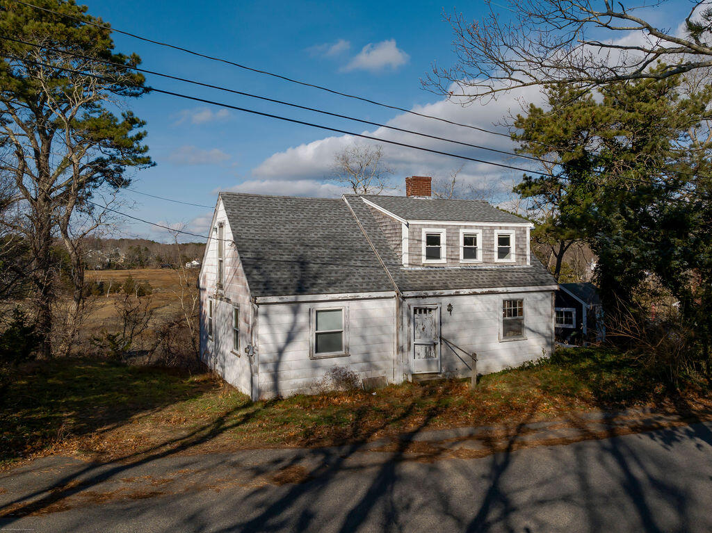 40 Pine Point Road Wellfleet, MA 02667 - Photo 31 of 46 40_Pine_Point-34