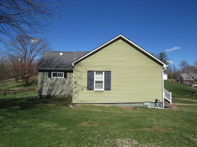 120 Darr Road Belle Vernon, PA 15012 - Photo 4 of 18 a view of a backyard of the house