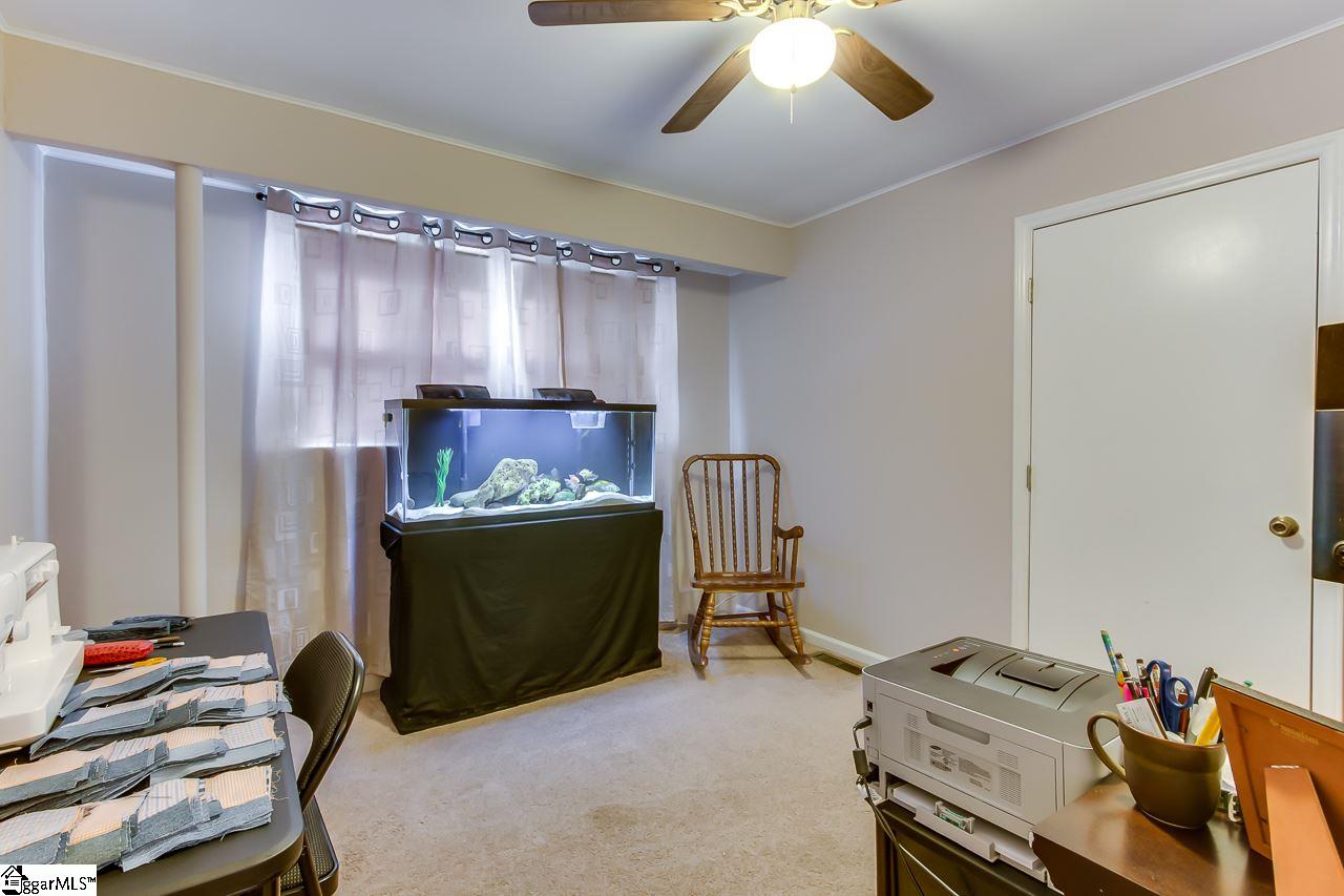 4200 Edwards Road Taylors, SC 29687 - Photo 22 of 29 Gallery Image 22