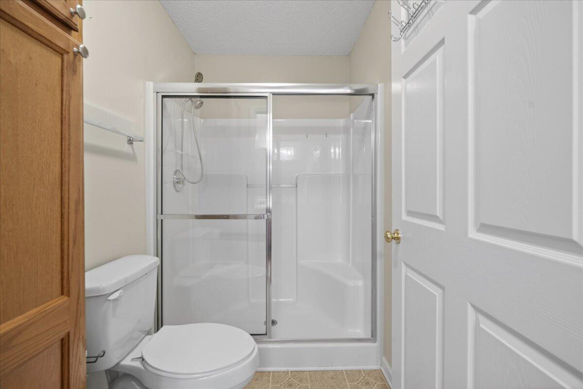 7360 Suncatcher Drive Hanahan, SC 29410 - Photo 24 of 40 24-7360 Suncatcher Drive-21