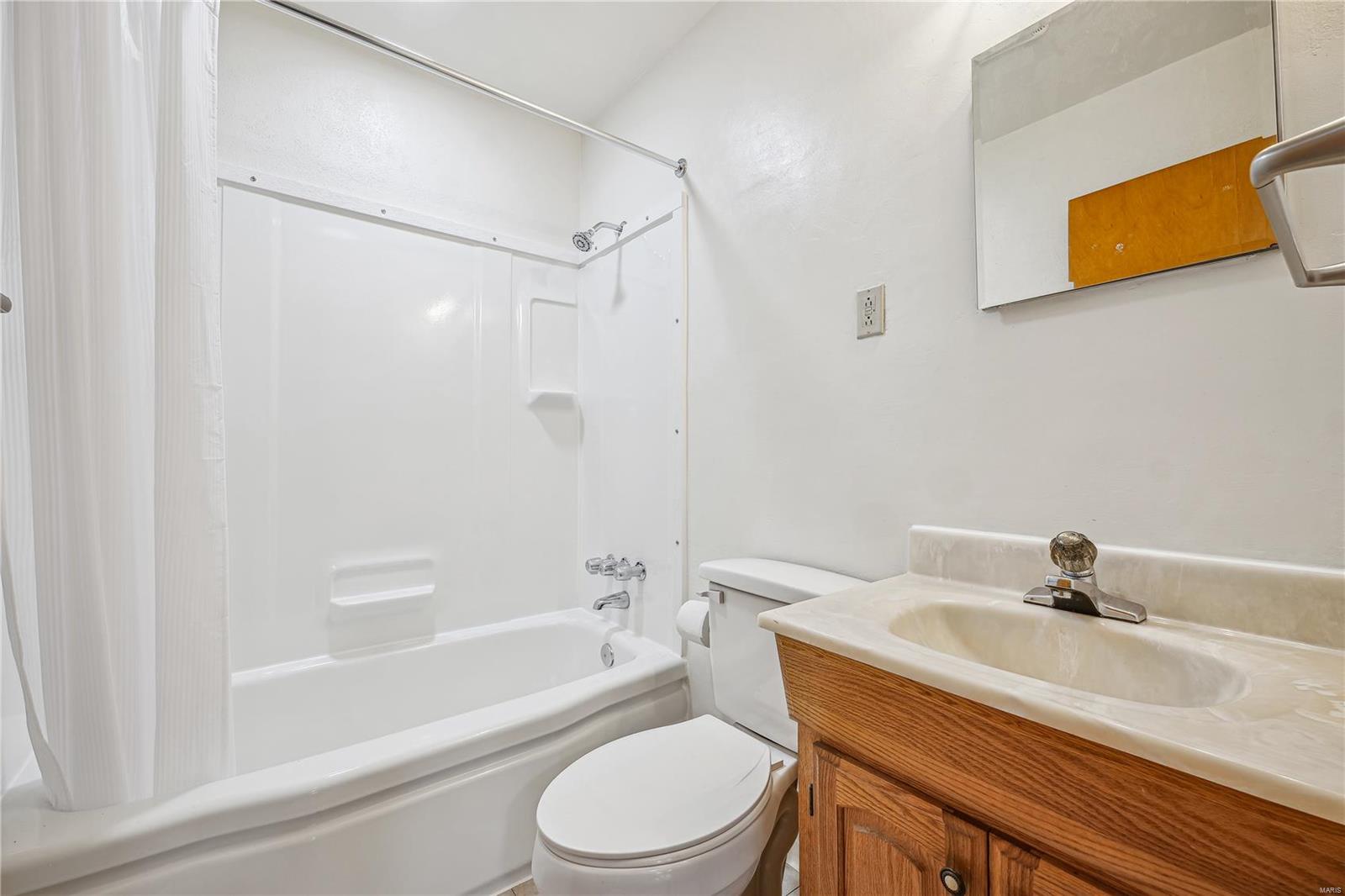 112 Union Road St. Louis, MO 63123 - Photo 11 of 20