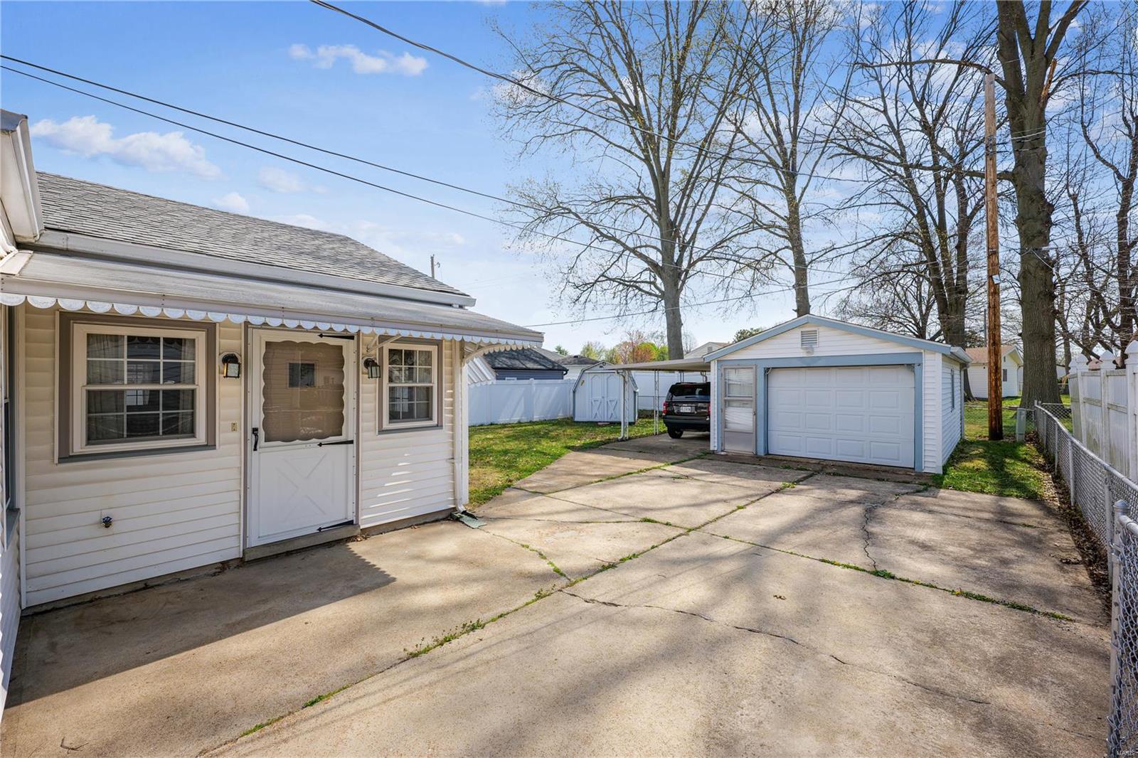 112 Union Road St. Louis, MO 63123 - Photo 15 of 20