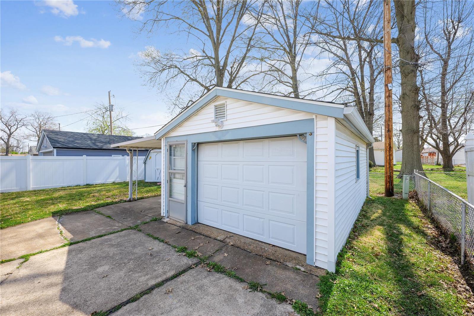 112 Union Road St. Louis, MO 63123 - Photo 16 of 20