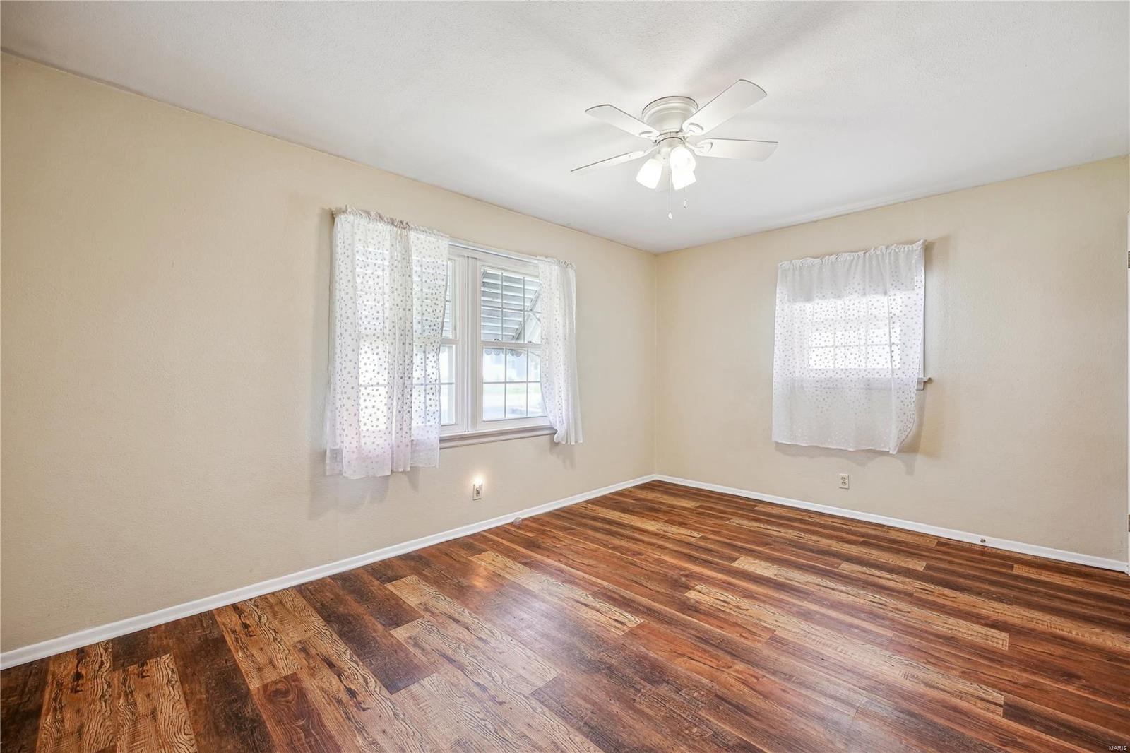 112 Union Road St. Louis, MO 63123 - Photo 9 of 20